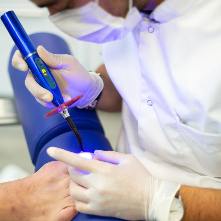 Lampe LED à photopolymériser - Sans fil - 1500 mW / cm² - 7 coloris disponibles My Medical 